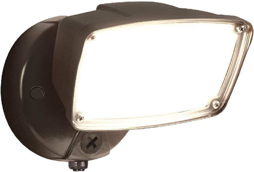 Halo FSL303TIB 31.6W LED Single Large Floodlight, SeleCCTable 3000K, 4000K, 5000K, 3000 Lumens, 80 CRI, Integrated Photocell